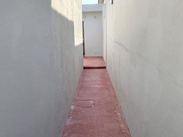 Casa    Deparetamento - Mismo terreno - Peru al 900 - Guemes