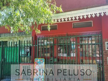 Casa en  venta ituzaingo parque leloir