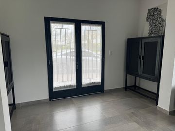 Casa en Venta - 4 AMB en Vistas, Puertos del Lago