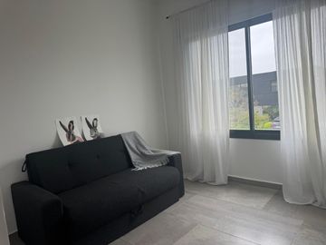 Casa en Venta - 4 AMB en Vistas, Puertos del Lago