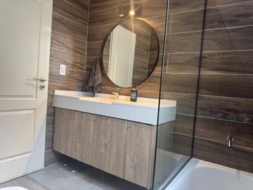 Casa en Venta - 4 AMB en Vistas, Puertos del Lago