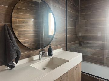 Casa en Venta - 4 AMB en Vistas, Puertos del Lago