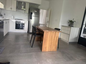 Casa en Venta - 4 AMB en Vistas, Puertos del Lago