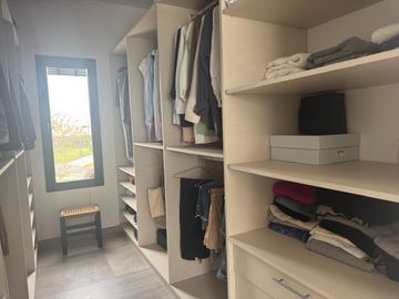 Casa en Venta - 4 AMB en Vistas, Puertos del Lago