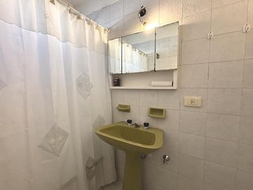 DEPARTAMENTO 4 AMB EN VENTA AL FRENTE