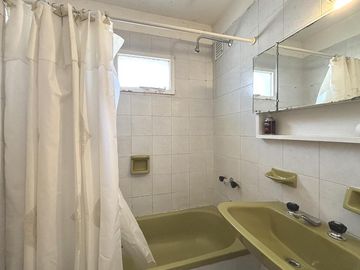 DEPARTAMENTO 4 AMB EN VENTA AL FRENTE