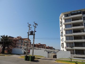 VENTA DE DEPARTAMENTO EN PRIMERA LINEA AVENIDA DEL MAR