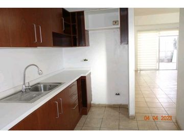 SE VENDE CASA EN JARDINES DE LAS VIZCACHAS, PUENTEALTO