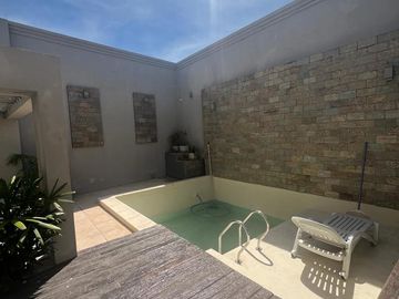 EXCELENTE CASA A LA VENTA, LISTA PARA MUDARSE SE ACEPTAN PERMUTAS POR CASAS EN ZONA NORTE