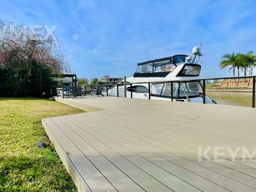 Alquiler anual Casa de lujo en Barrio cerrado El Yacht Nordelta muelle y marina propia seguridad 24h