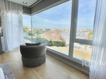 Alquiler anual Casa de lujo en Barrio cerrado El Yacht Nordelta muelle y marina propia seguridad 24h