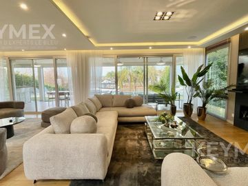 Alquiler anual Casa de lujo en Barrio cerrado El Yacht Nordelta muelle y marina propia seguridad 24h