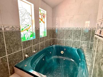 Casa en venta en coto esquina Naciones Unidas