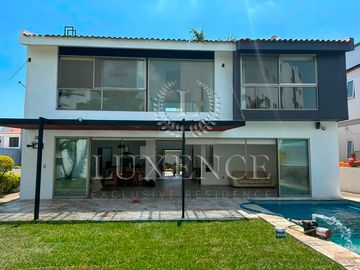 Casa en Venta en fraccionamiento Paraiso Country Club