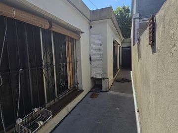 VENTA CASA MULTIFAMILIAR EN VILLA ADELINA