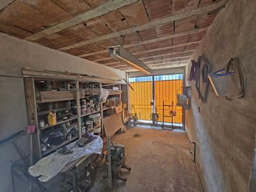 VENTA CASA MULTIFAMILIAR EN VILLA ADELINA