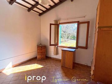 Fabulosa propiedad, ubicación céntrica inmejorable y un parque soñado. Única!!!