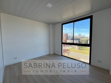 Casa en VENTA en Barrio Club de campo Prados del Oeste