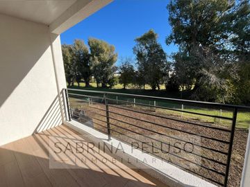 Casa en VENTA en Barrio Club de campo Prados del Oeste