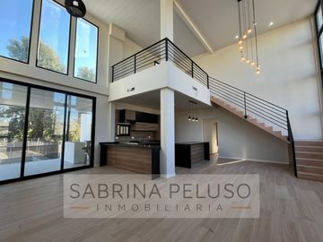 Casa en VENTA en Barrio Club de campo Prados del Oeste