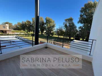 Casa en VENTA en Barrio Club de campo Prados del Oeste