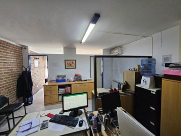 Oficina en loft del campus