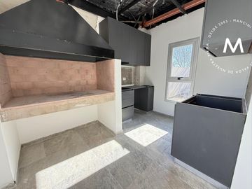 Semipiso de 4 ambientes con cochera y terraza privada, (quincho y piscina 232m2) - Villa Ballester