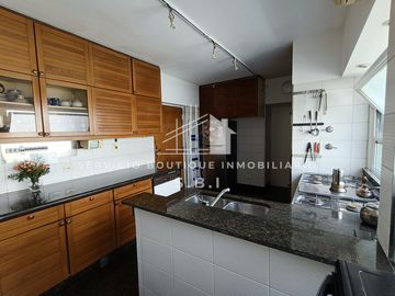 OPORTUNIDAD Venta Dúplex vista al río y al bosque, dos balcones, parrilla y cochera en Palermo