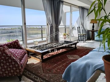 OPORTUNIDAD Venta Dúplex vista al río y al bosque, dos balcones, parrilla y cochera en Palermo