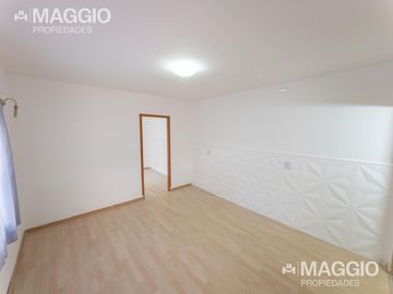 PH DEPARTAMENTO VENTA RAMOS MEJIA  4 AMBIENTES