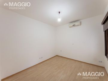 PH DEPARTAMENTO VENTA RAMOS MEJIA  4 AMBIENTES