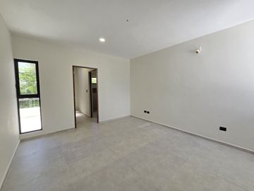 CASA VENTA MÉRIDA,  PRIV. PARQUE NATURA CHOLUL, CIRUELA 202.