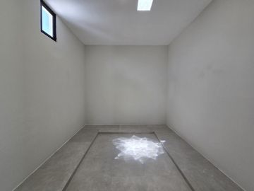 CASA VENTA MÉRIDA,  PRIV. PARQUE NATURA CHOLUL, CIRUELA 202.