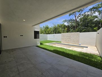 CASA VENTA MÉRIDA,  PRIV. PARQUE NATURA CHOLUL, CIRUELA 202.
