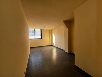 VENTA PH MONOAMBIENTE APTO PROFESIONAL EN MORON