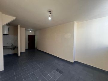 VENTA PH MONOAMBIENTE APTO PROFESIONAL EN MORON