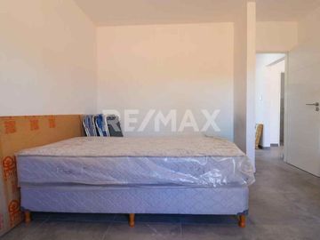 CASA EN VENTA EN LA PENINSULA - LAGO MARI MENUCO