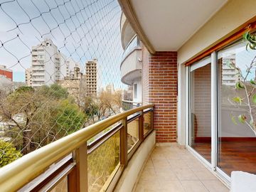 Departamento en VENTA La Plata 3 dorm. y cochera