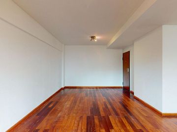 Departamento en VENTA La Plata 3 dorm. y cochera