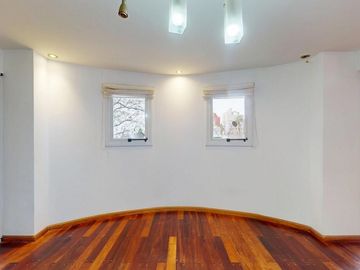 Departamento en VENTA La Plata 3 dorm. y cochera