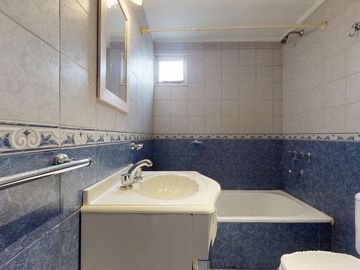 Departamento en VENTA La Plata 3 dorm. y cochera