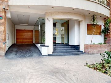 Departamento en VENTA La Plata 3 dorm. y cochera