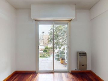 Departamento en VENTA La Plata 3 dorm. y cochera