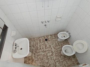 VENTA CASA 2 DORM MAS DEPTO SANTA CRUZ DEL LAGO