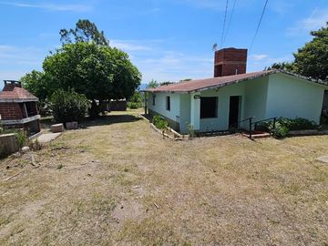 VENTA CASA 2 DORM MAS DEPTO SANTA CRUZ DEL LAGO