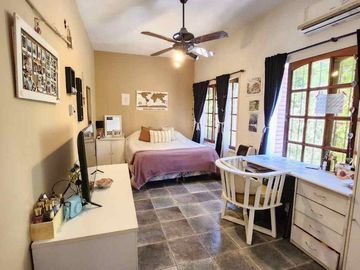 VENTA CASA 5 AMBIENTES PARQUE PISCINA TORTUGUITAS