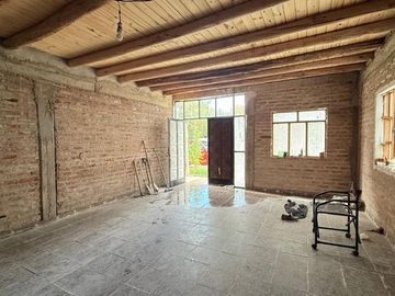 VENTA DE SALONES RUTA 7 CRUCE VISTA ALEGRE SUR