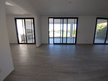 CASA EN VENTA 3 AMB VISTA AL AGUA- B SAN MATIAS