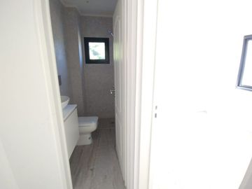 CASA EN VENTA 3 AMB VISTA AL AGUA- B SAN MATIAS