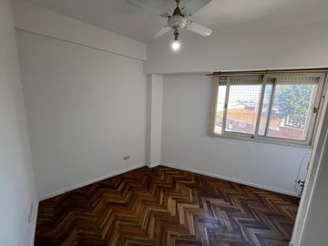 DEPARTAMENTO 3 AMBIENTES VENTA RAMOS MEJIA